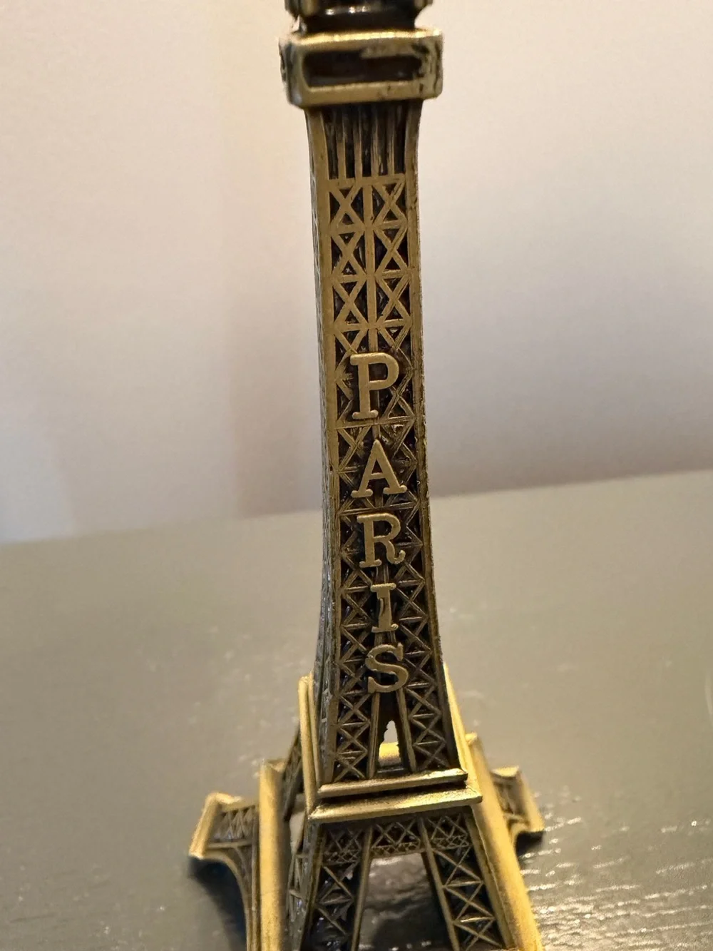 N/A decorative gold